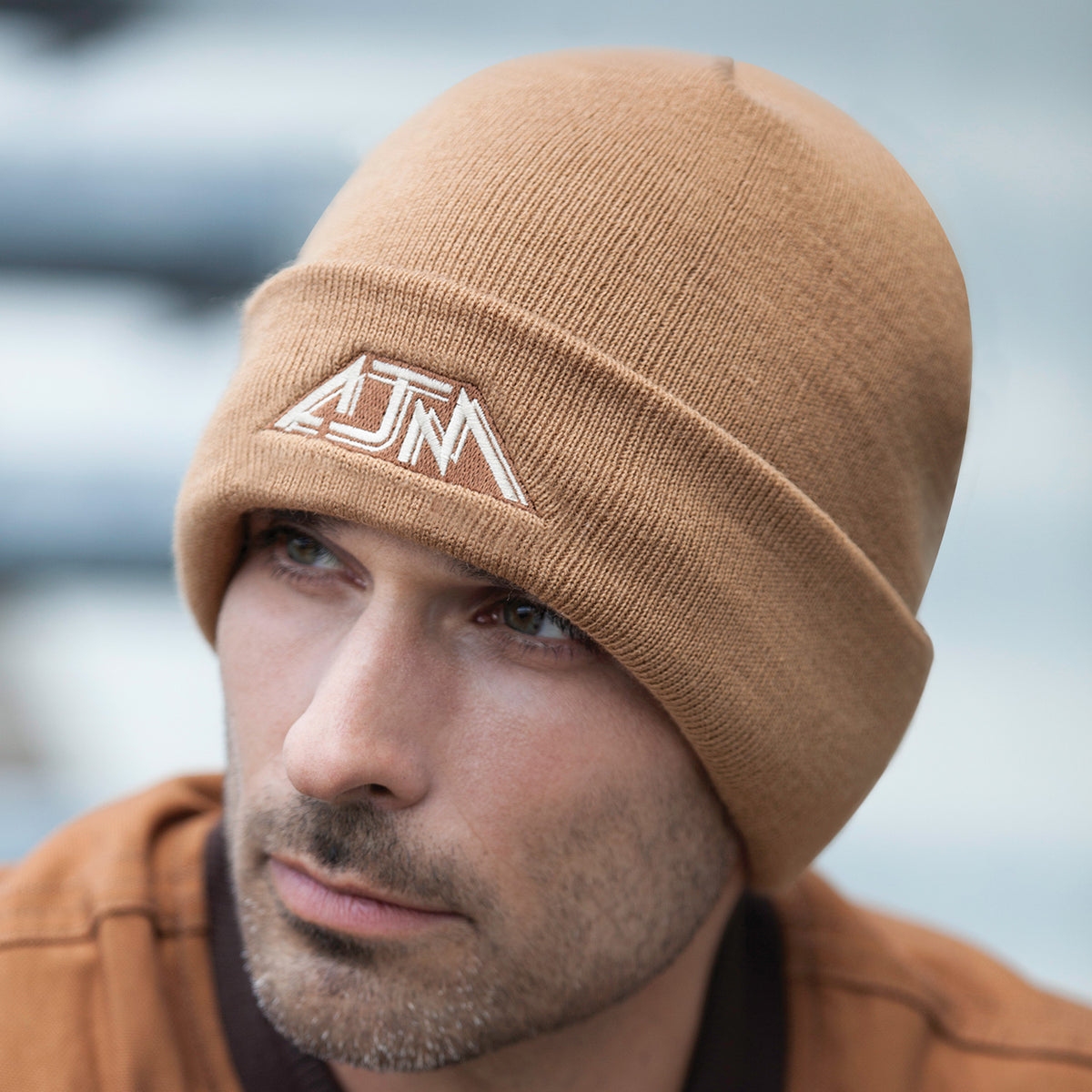 Fleece-Lined Work Toque – Dark Brown (model)